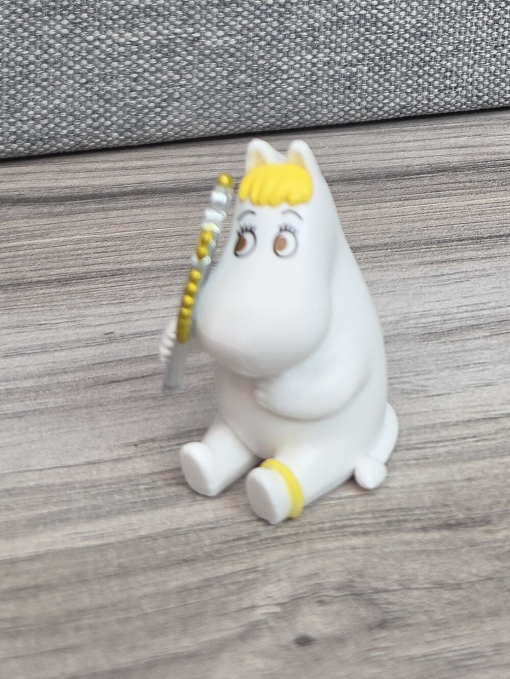 Moomin Snork Maiden GotchaPon Mini Figure Mirror – Japan Capsule Toy